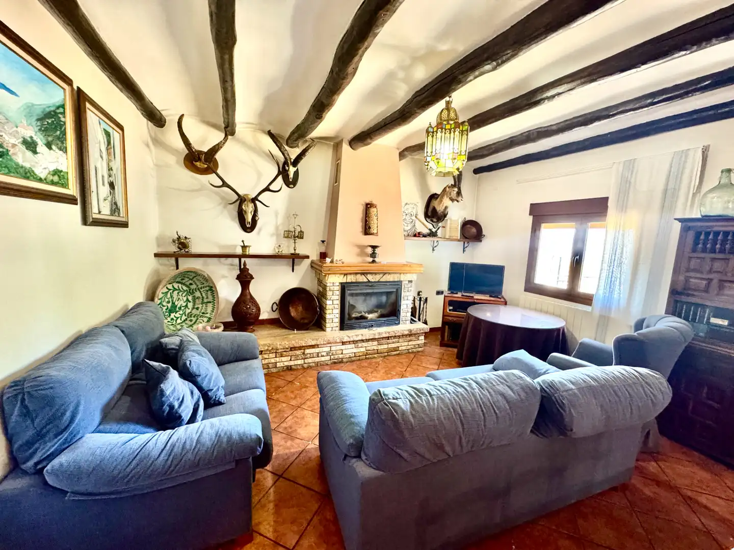 Sala d'estar de Casa o xalet en venda en Pórtugos amb Calefacció, Terrassa i Traster