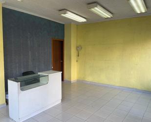 Premises to rent in  Valencia Capital  with Air Conditioner