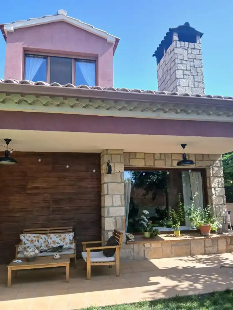 Vista exterior de Casa o xalet en venda en Sotorribas