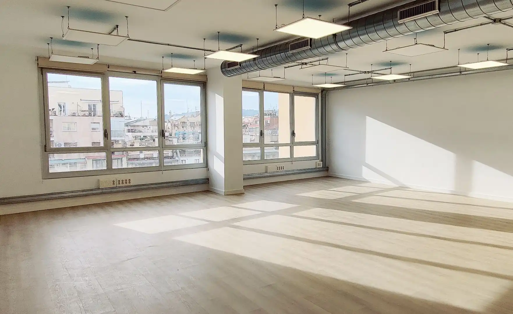 Office for rent in Eixample