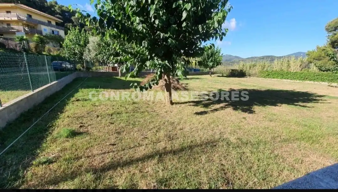 Residential land for sale in Santa Susanna