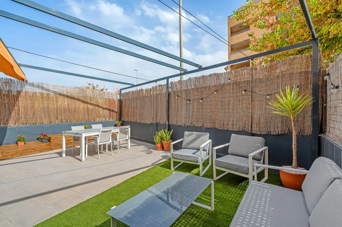 Terrassa de Planta baixa en venda en El Campello amb Aire condicionat, Calefacció i Jardí privat