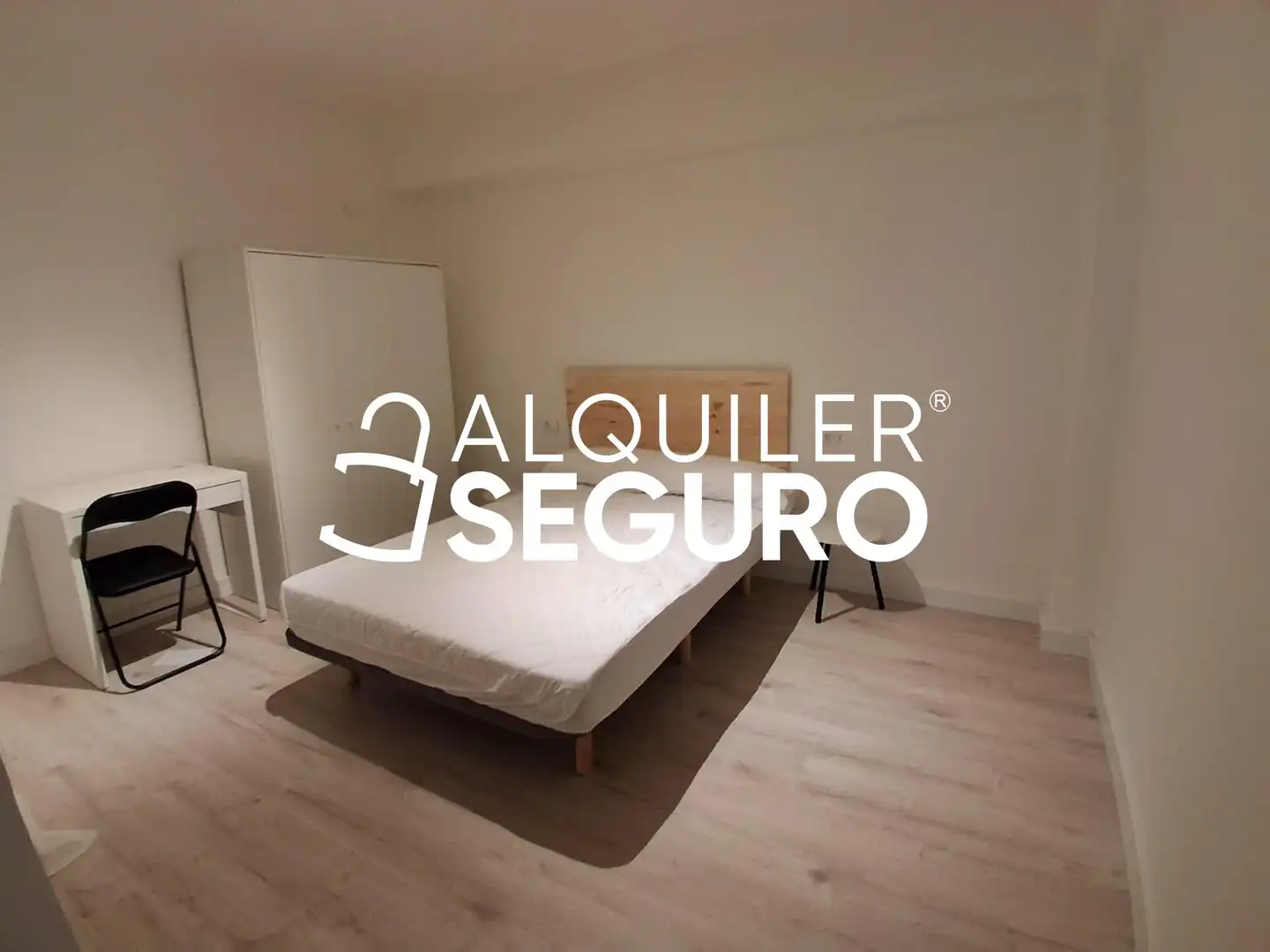 Bedroom of Flat for rent in Vila-real  with Air Conditioner, Terrace and Furnished