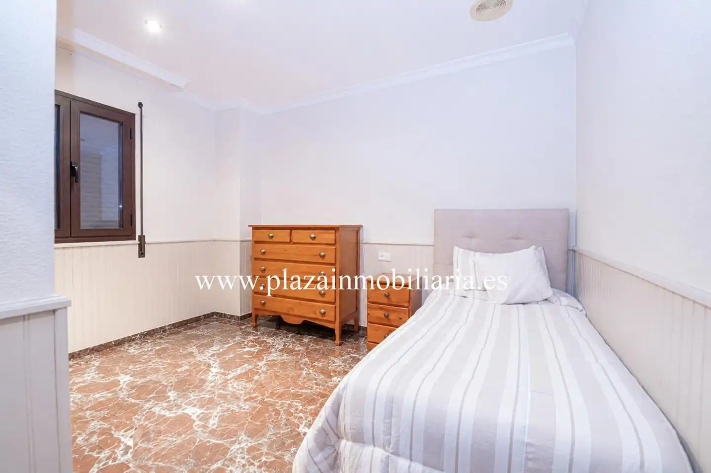 Habitación de Casa o chalet en venta en Lucena con Aire acondicionado, Trastero y Balcón
