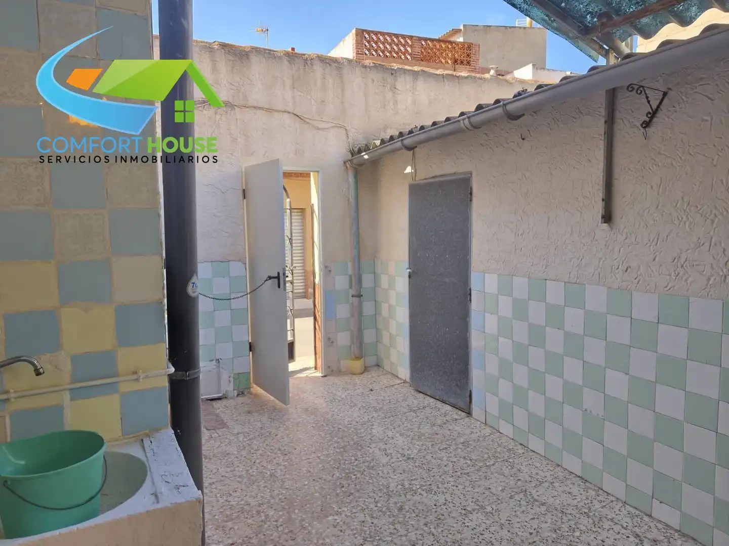 Vista exterior de Casa o xalet en venda en La Unión