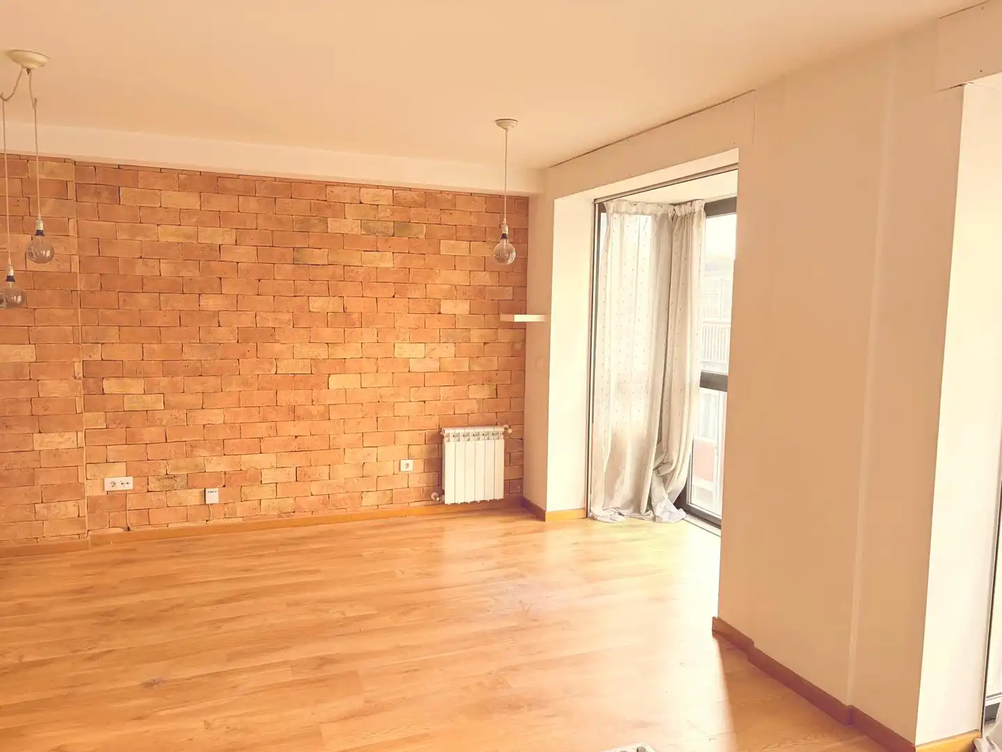 Wohnung mit Aufzug zur Miete in Centro - Juan Flórez - Plaza Pontevedra