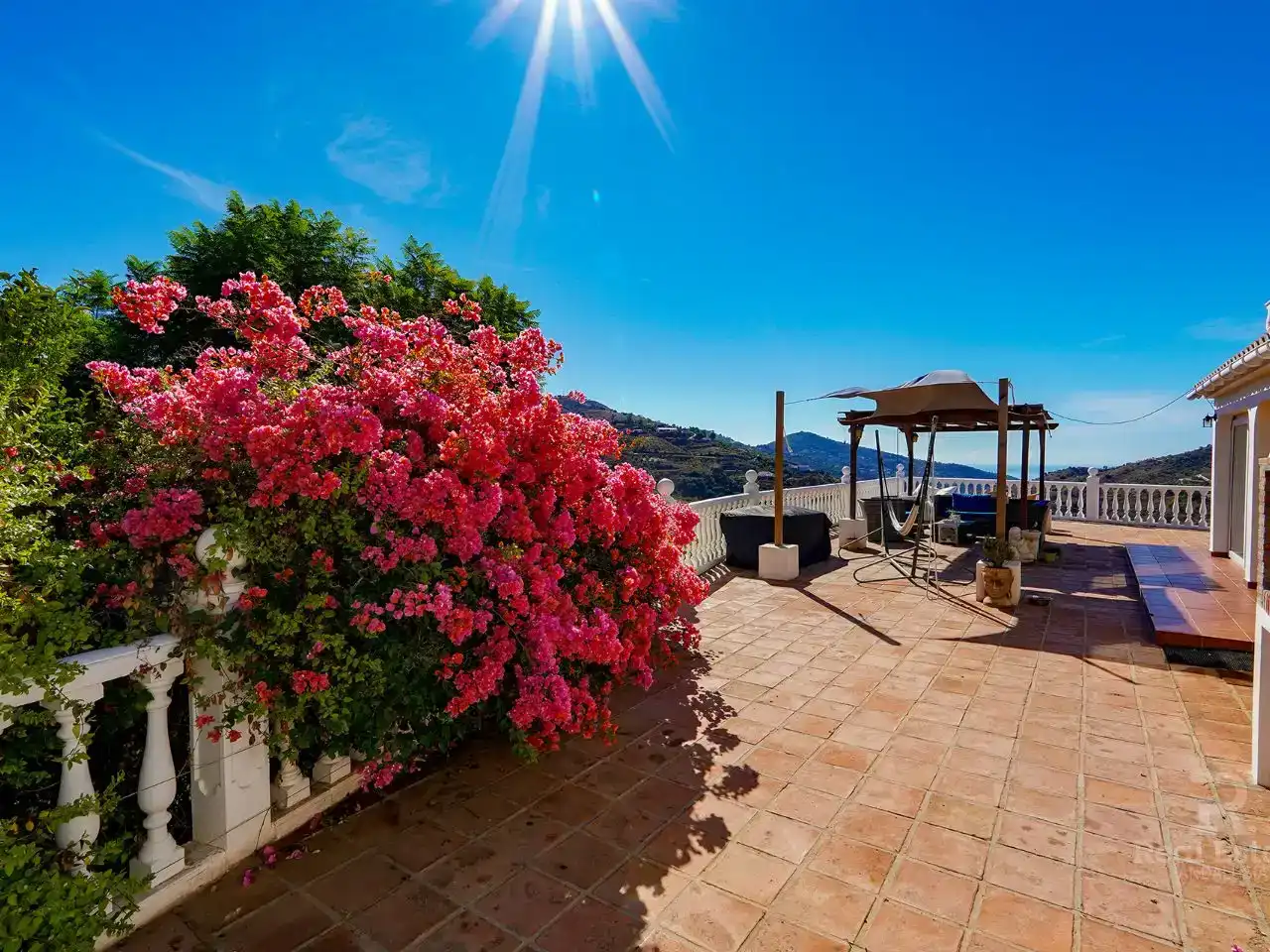 Terraza de Casa o chalet en venta en Cómpeta con Aire acondicionado, Jardín privado y Trastero