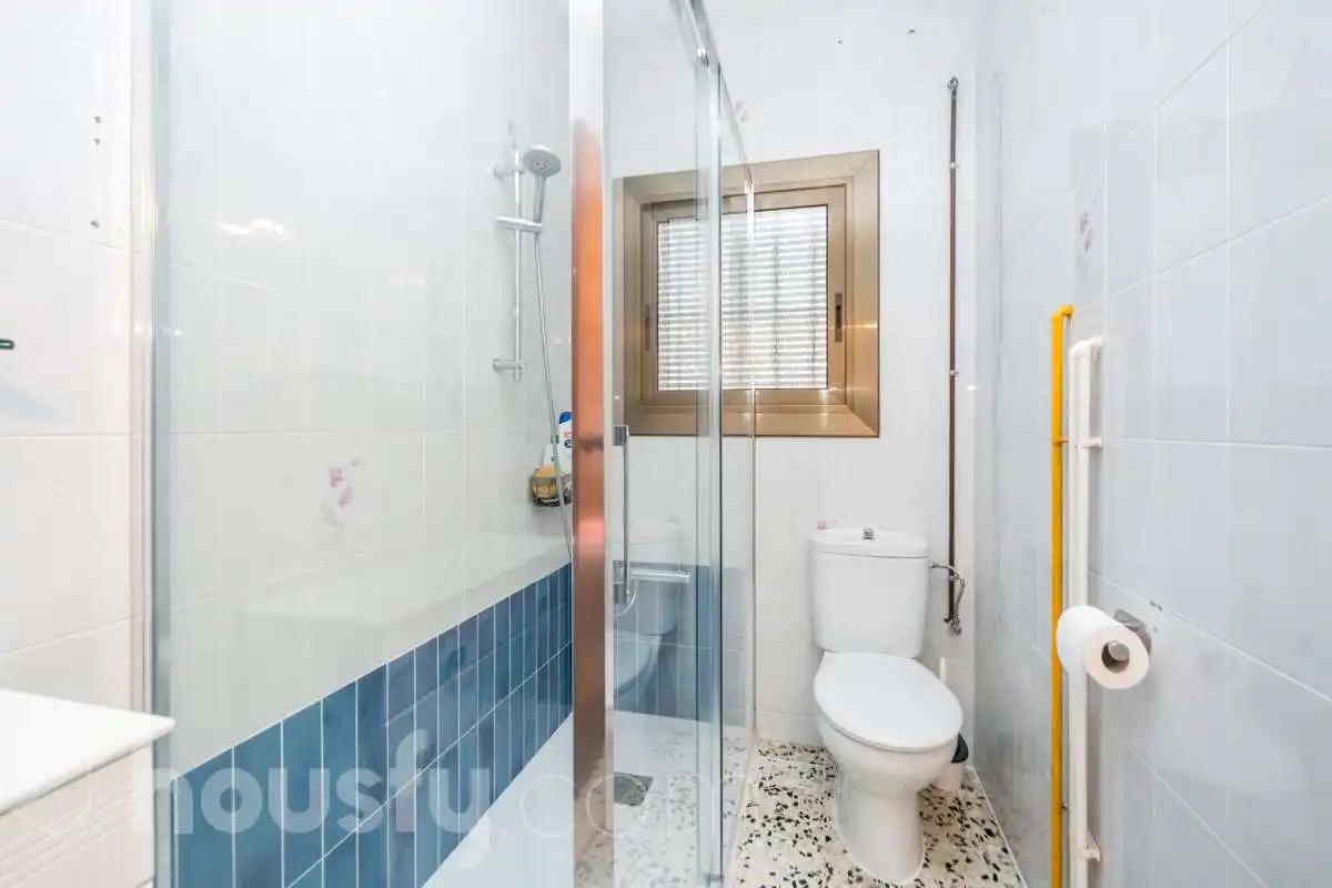 Houses for sale in Carrer de L'Estaca, Fondo Somella