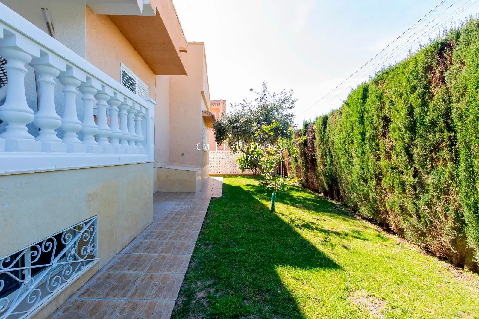 Houses for sale in Malaga, Entrepinos