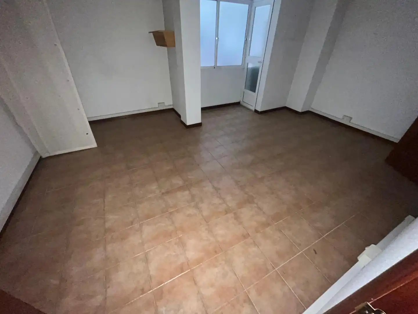 Büro zur Miete in Zaragoza mit Klimaanlage und Heizung