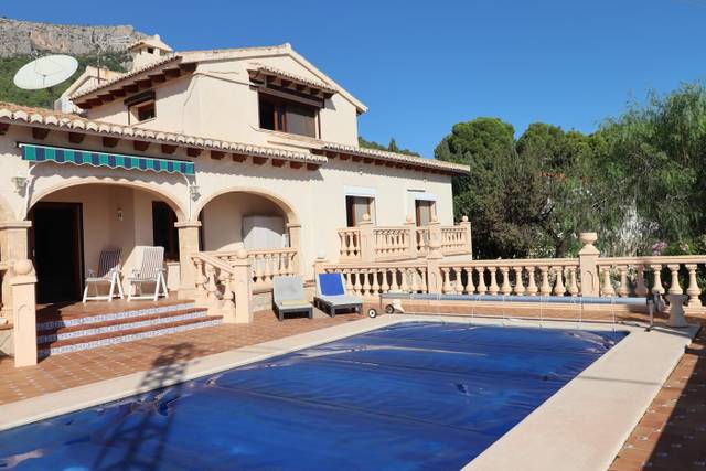 Casa-chalet en Venta en Oltamar - Cucarres