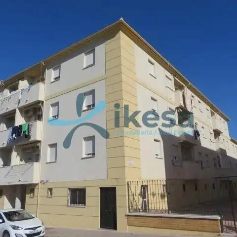 Flat for sale in Juzgados - La Feria