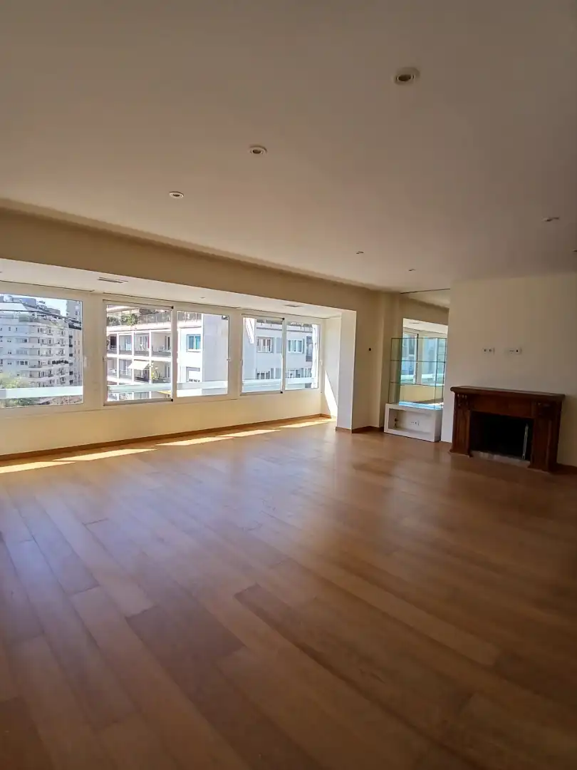 Sala d'estar de Pis de lloguer en  Barcelona Capital amb Aire condicionat, Calefacció i Parquet