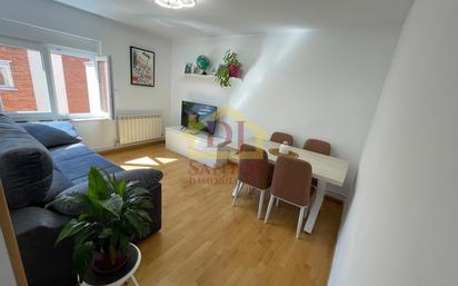 Sala d'estar de Pis en venda en Salamanca Capital