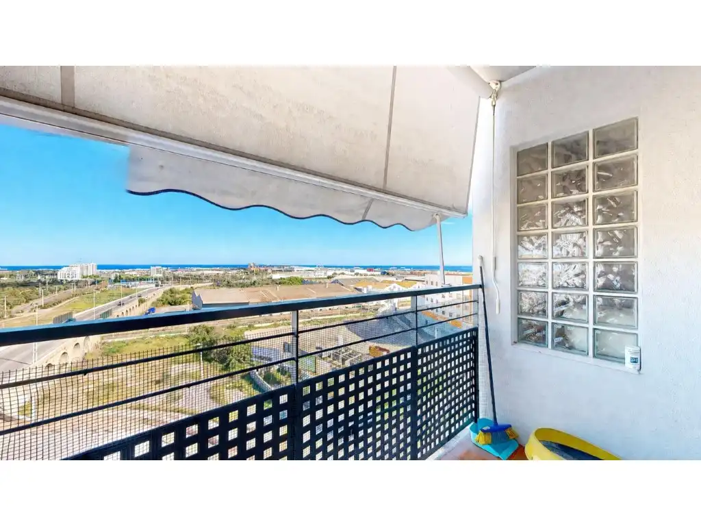 Terrasse von Wohnung zum Verkauf in Sagunto / Sagunt mit Klimaanlage, Terrasse und Möbliert