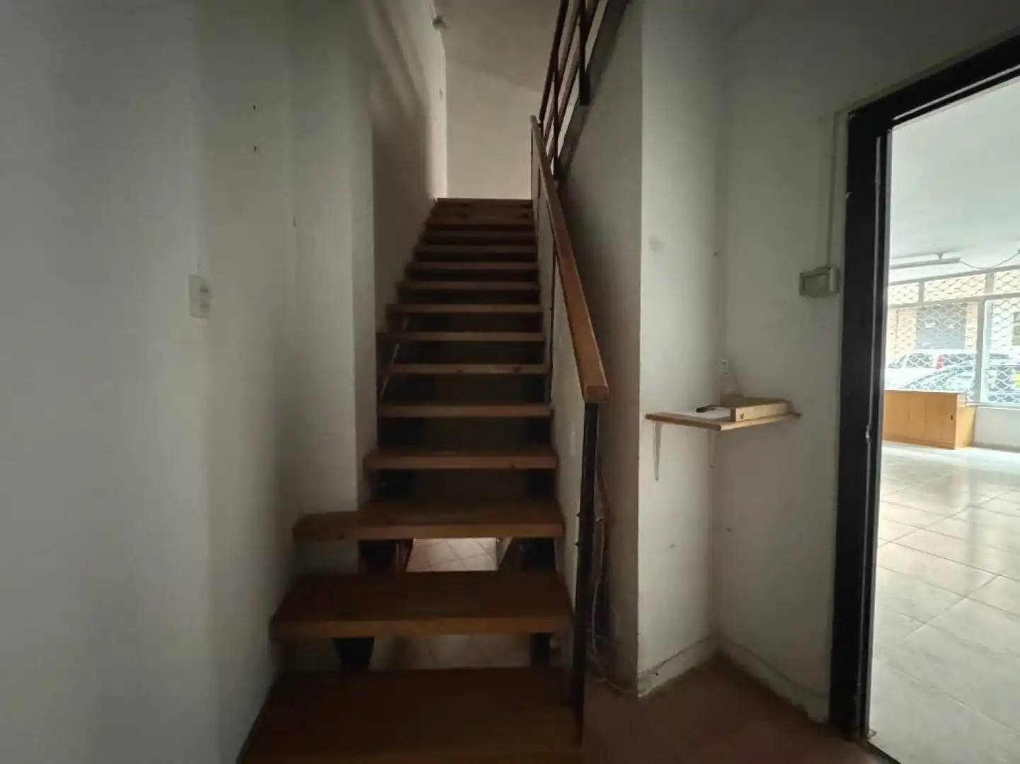 Commercial properties for rent in Los Corrales de Buelna 