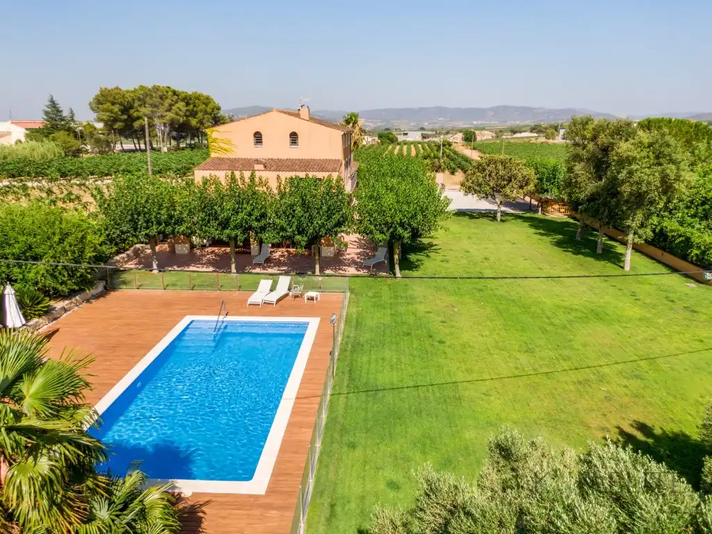 Casa amb piscina en venda a La Granada, imagen 3