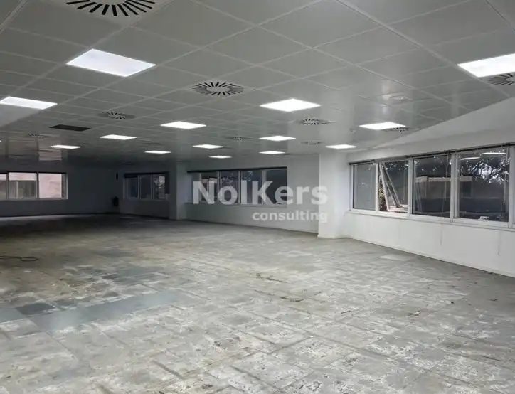 Office space with lift to rent in Almeda - El Corte Inglés, imagen 5