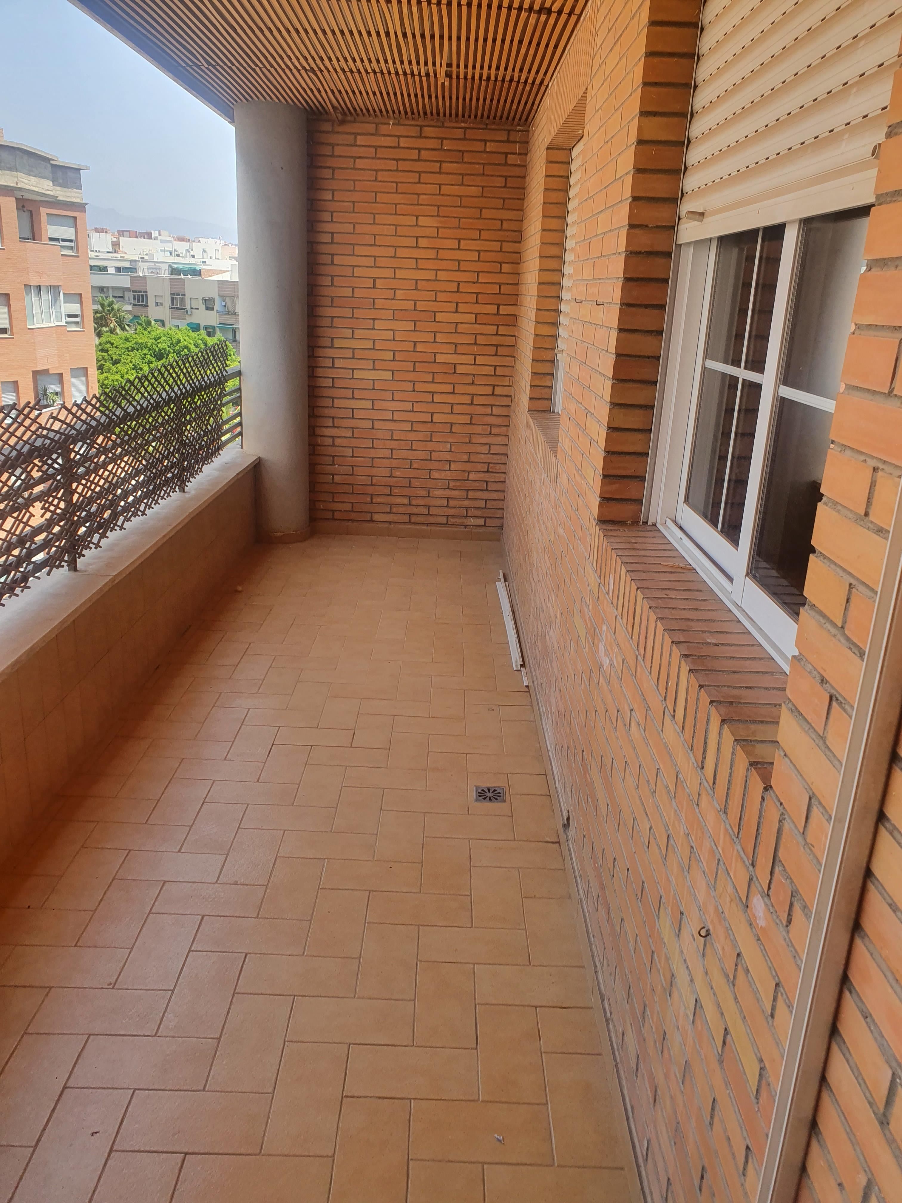 Balcony of Flat to rent in  Almería Capital  with Washing machine and Balcony