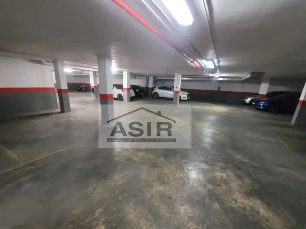Individual for sale in Casc Urbà, imagen 11