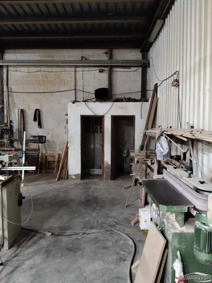 Nave industrial en venta en De La Carpintería