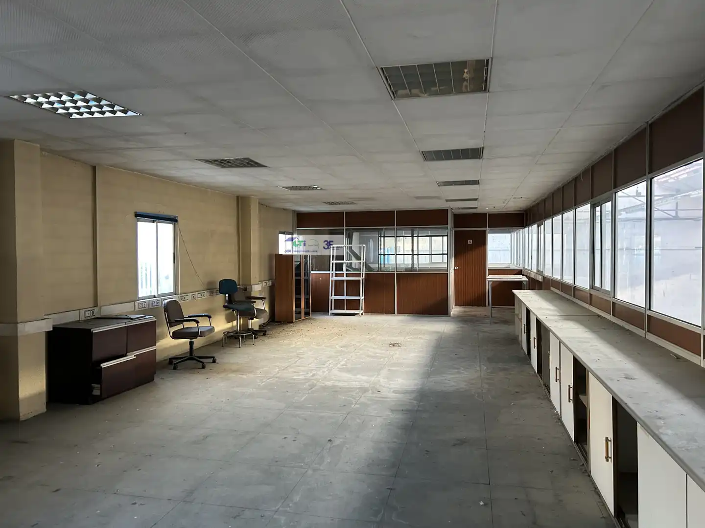 Nau industrial de lloguer en Utebo
