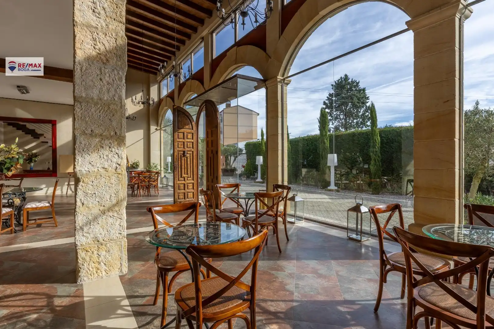 Terrassa de Local en venda en Frómista  amb Aire condicionat i Moblat