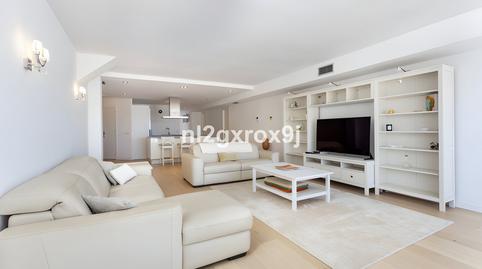 Foto 5 de Estudi en venda a Puerto Banús, Málaga