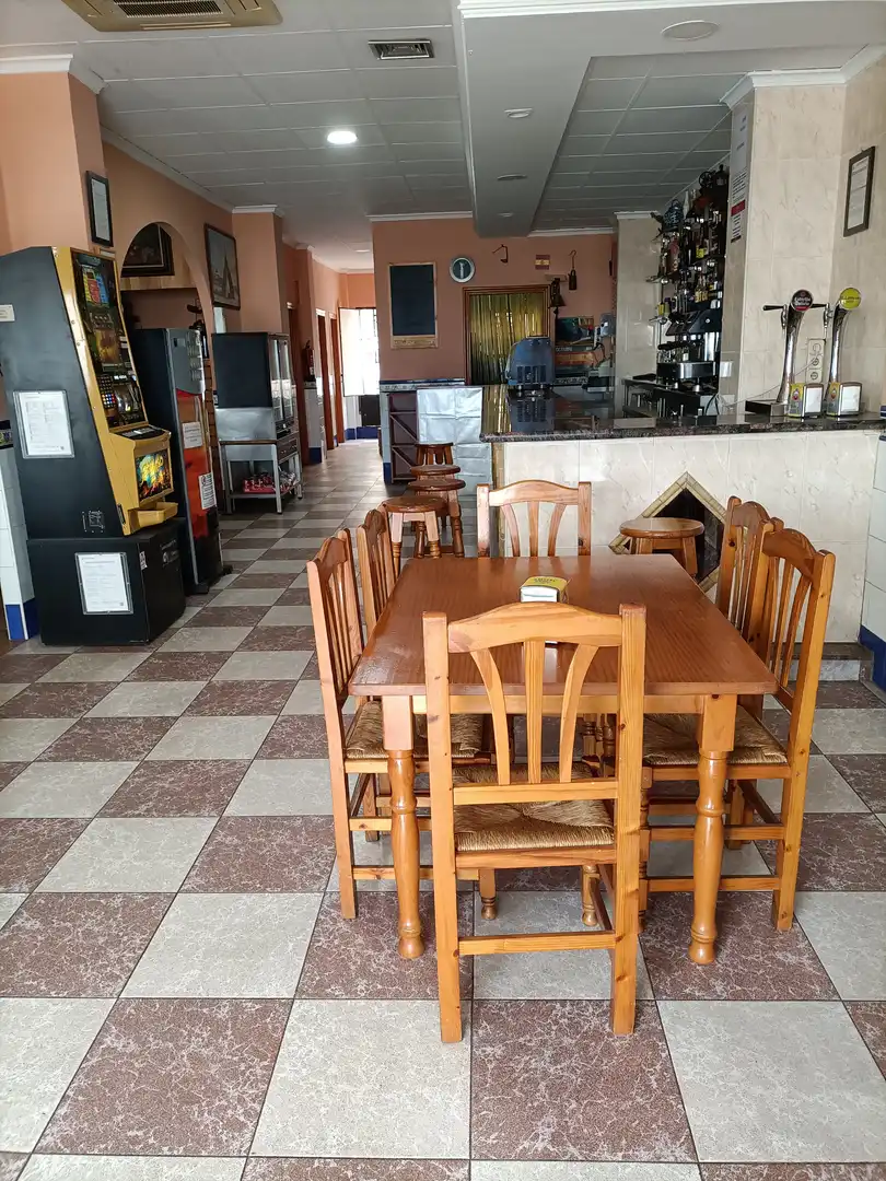 Gewerbefläche zum Verkauf in Avenida Alemania-Italia