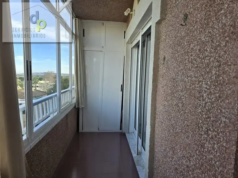 Terrasse von Wohnung zur Miete in Elche / Elx mit Ofen, Waschmaschine und Balkon