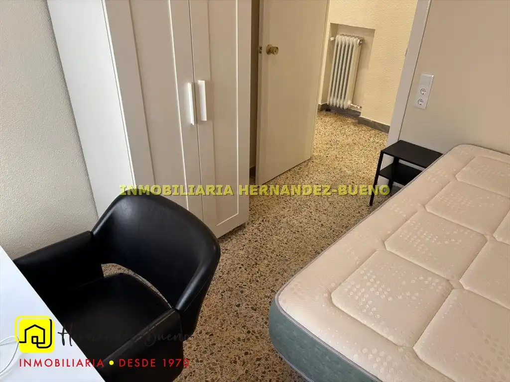 Wohnung zur Miete in Salamanca mit Heizung, Möbliert und Balkon