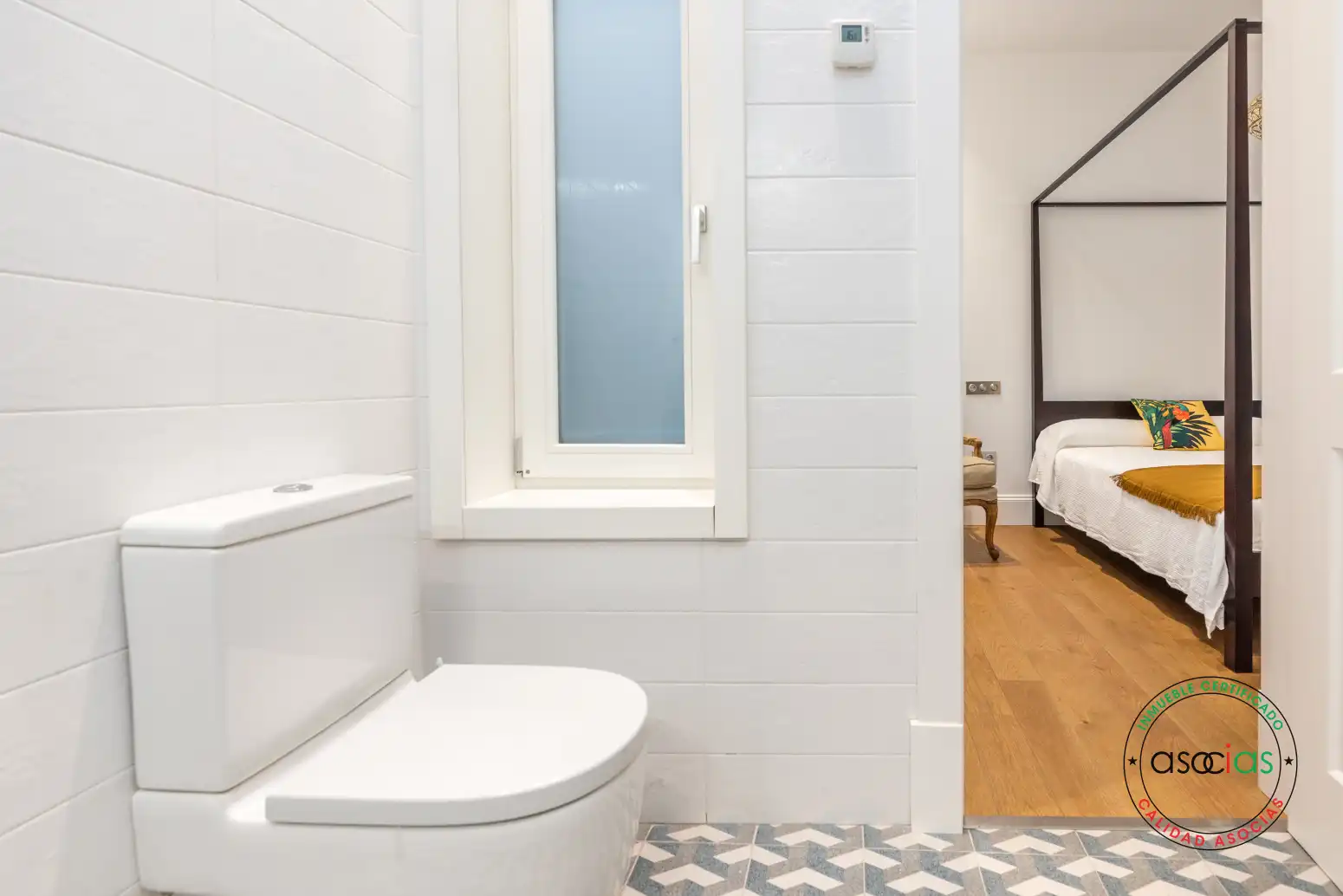 Badezimmer von Wohnung zum Verkauf in Gijón  mit Heizung
