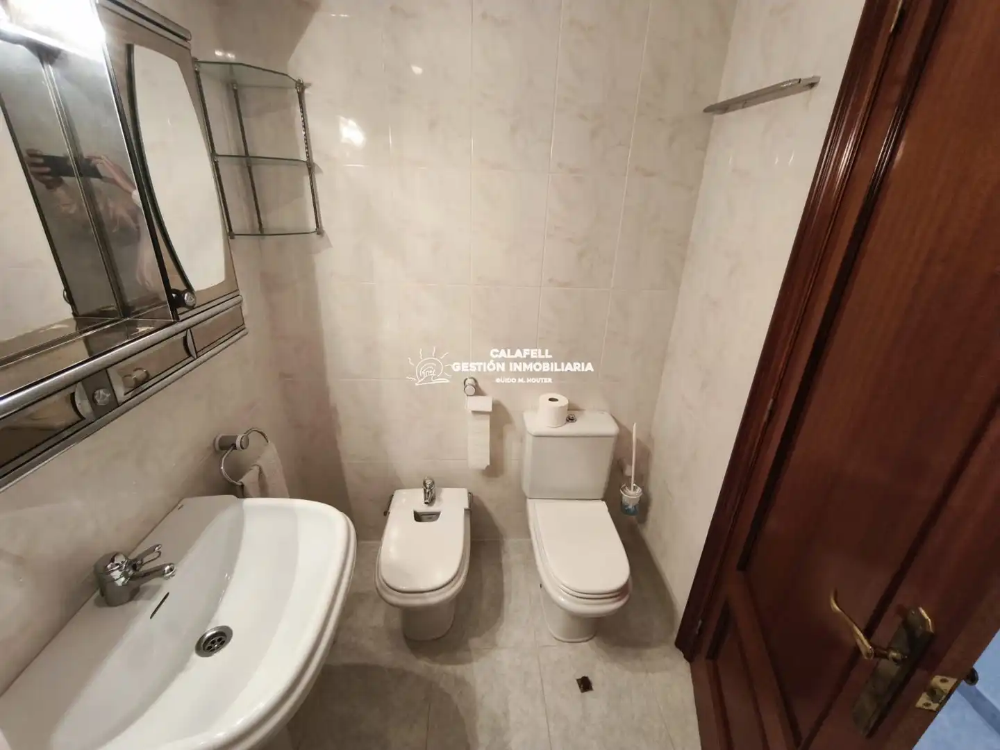 Badezimmer von Wohnung zur Miete in Calafell mit Klimaanlage, Heizung und Terrasse