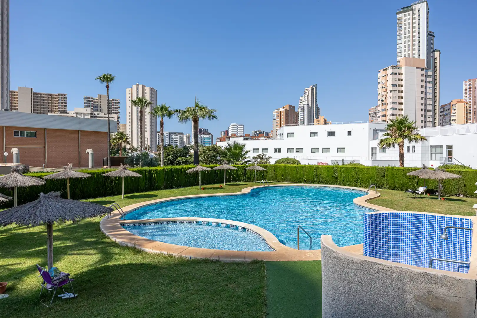 Swimming pool of Flat for sale in Benidorm  with Swimming Pool and Community pool