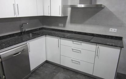 Kitchen of Flat for sale in Zamora Capital   with Parquet flooring, Storage room and Balcony