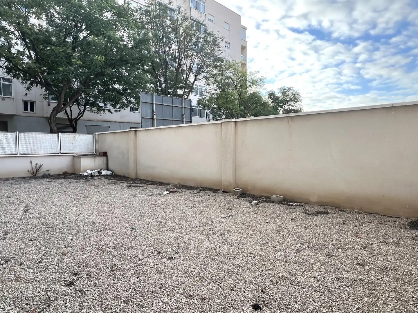 Local de lloguer a Calle de Justo Linde, 14, El Travaló - Martínez Valero
