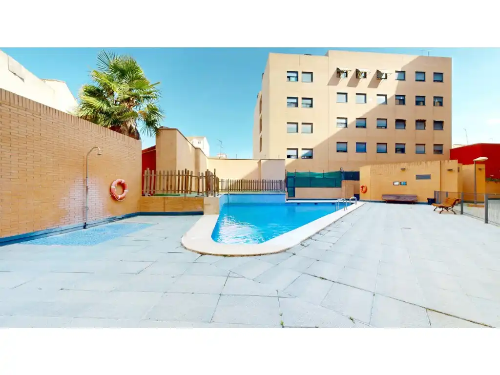Piscina de Pis en venda en Picassent
