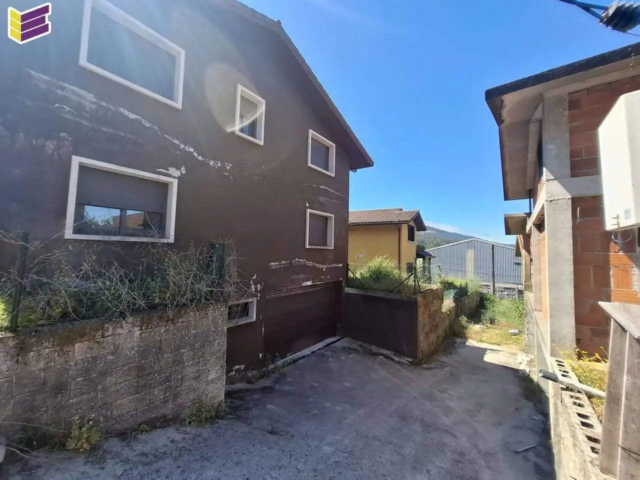 Außenansicht von Haus oder Chalet zum Verkauf in Vilaboa mit Privatgarten und Terrasse