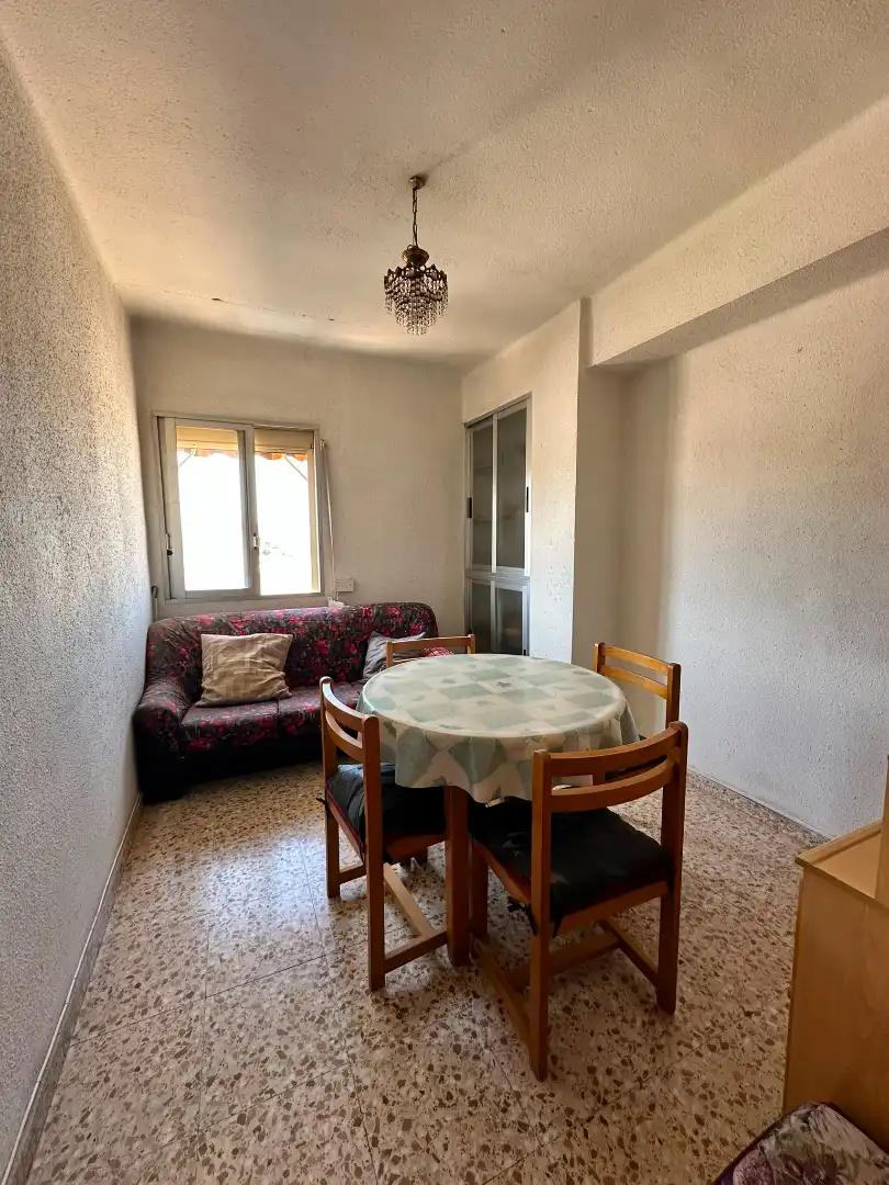 Sala de estar de Piso en venta en Valencia con Amueblado, Horno y Balcón