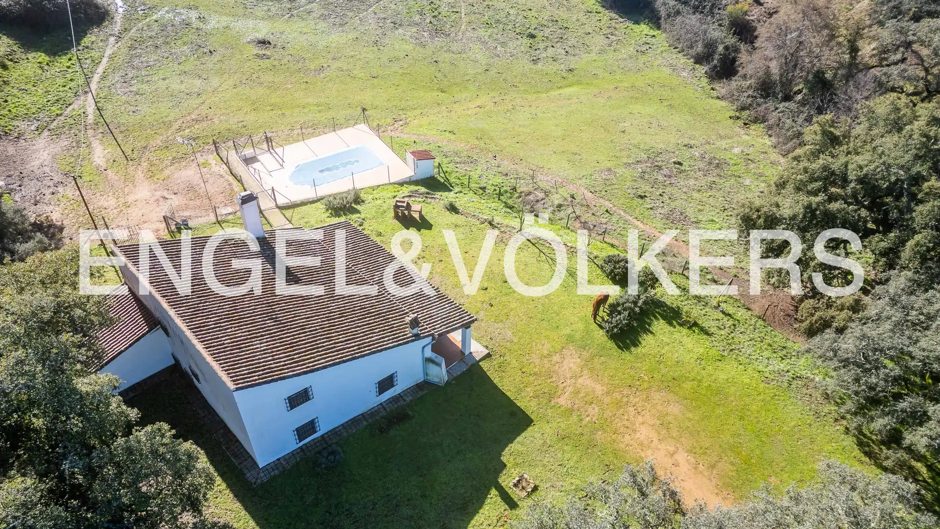 Casa o chalet en venta en Cortegana con Calefacción, Jardín privado y Trastero