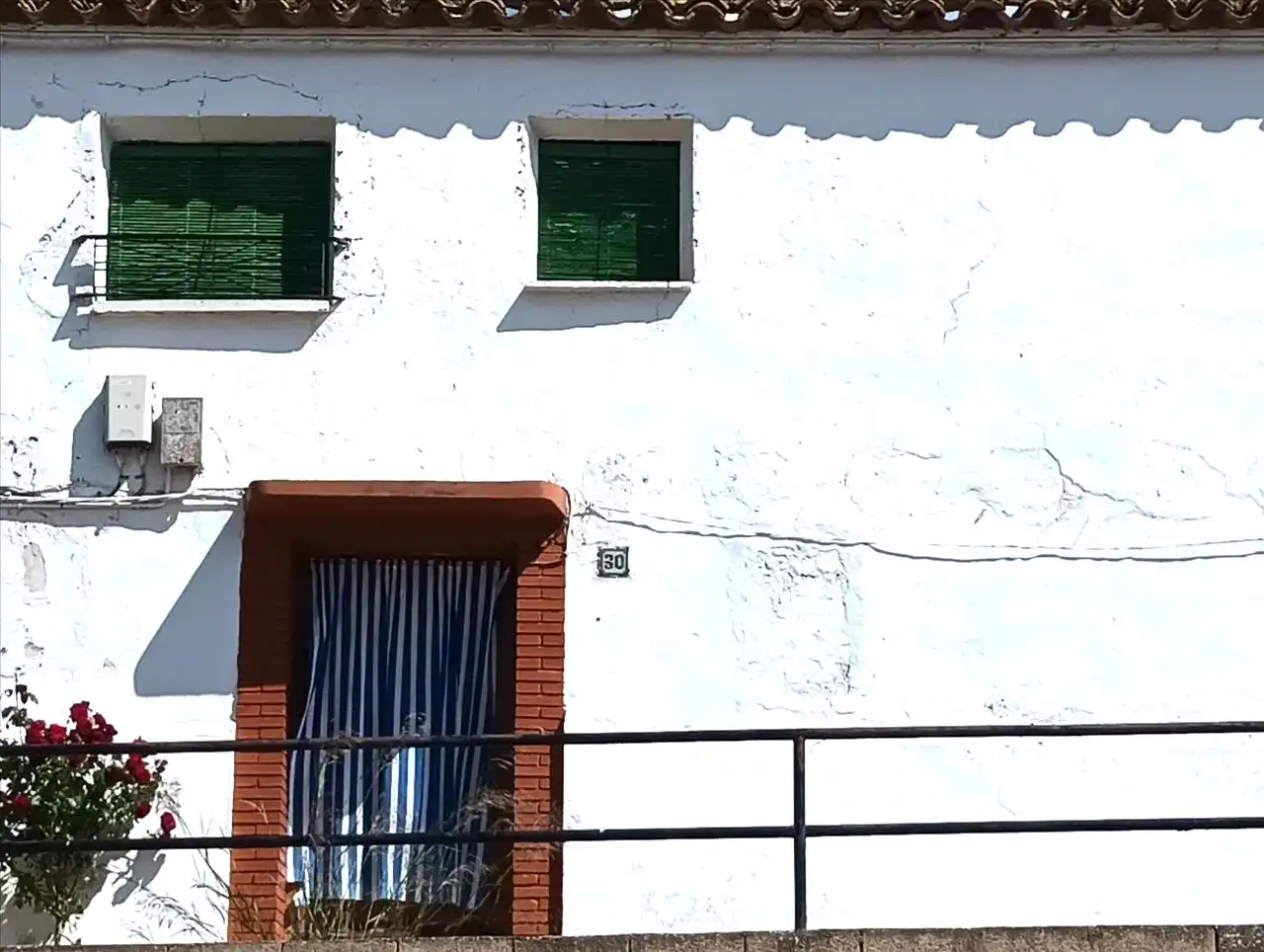 Vista exterior de Pis en venda en La Puebla de Híjar, Teruel