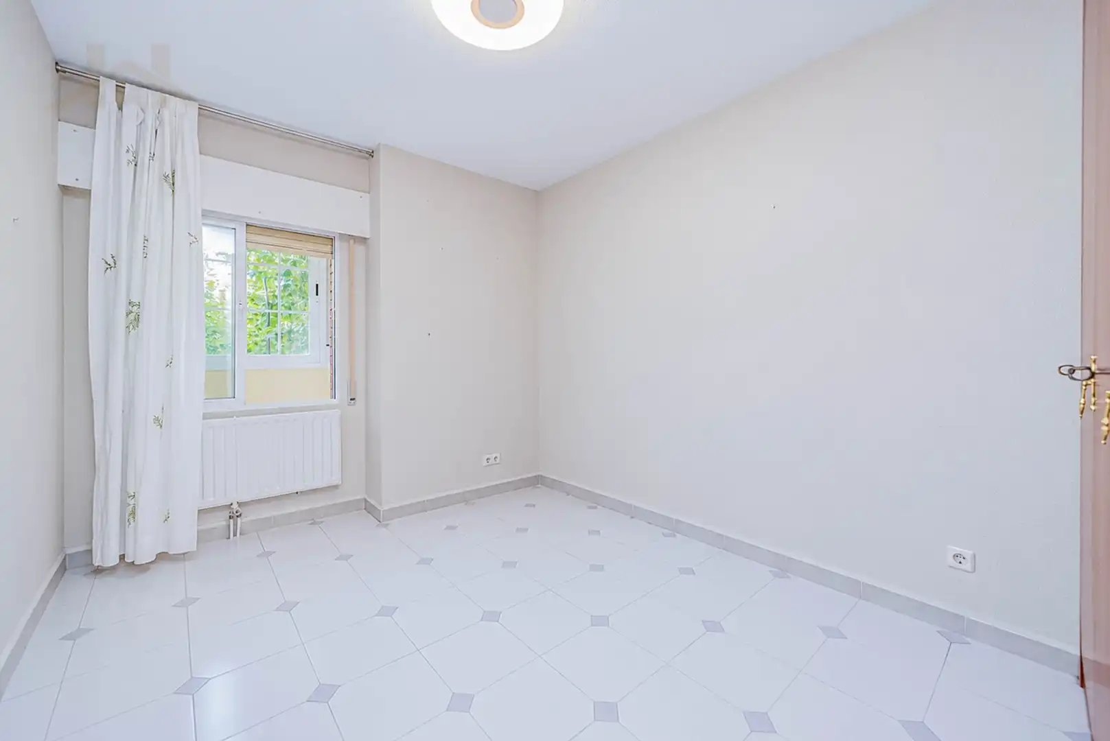 Bedroom of Flat for sale in Móstoles  with Heating, Furnished and Oven