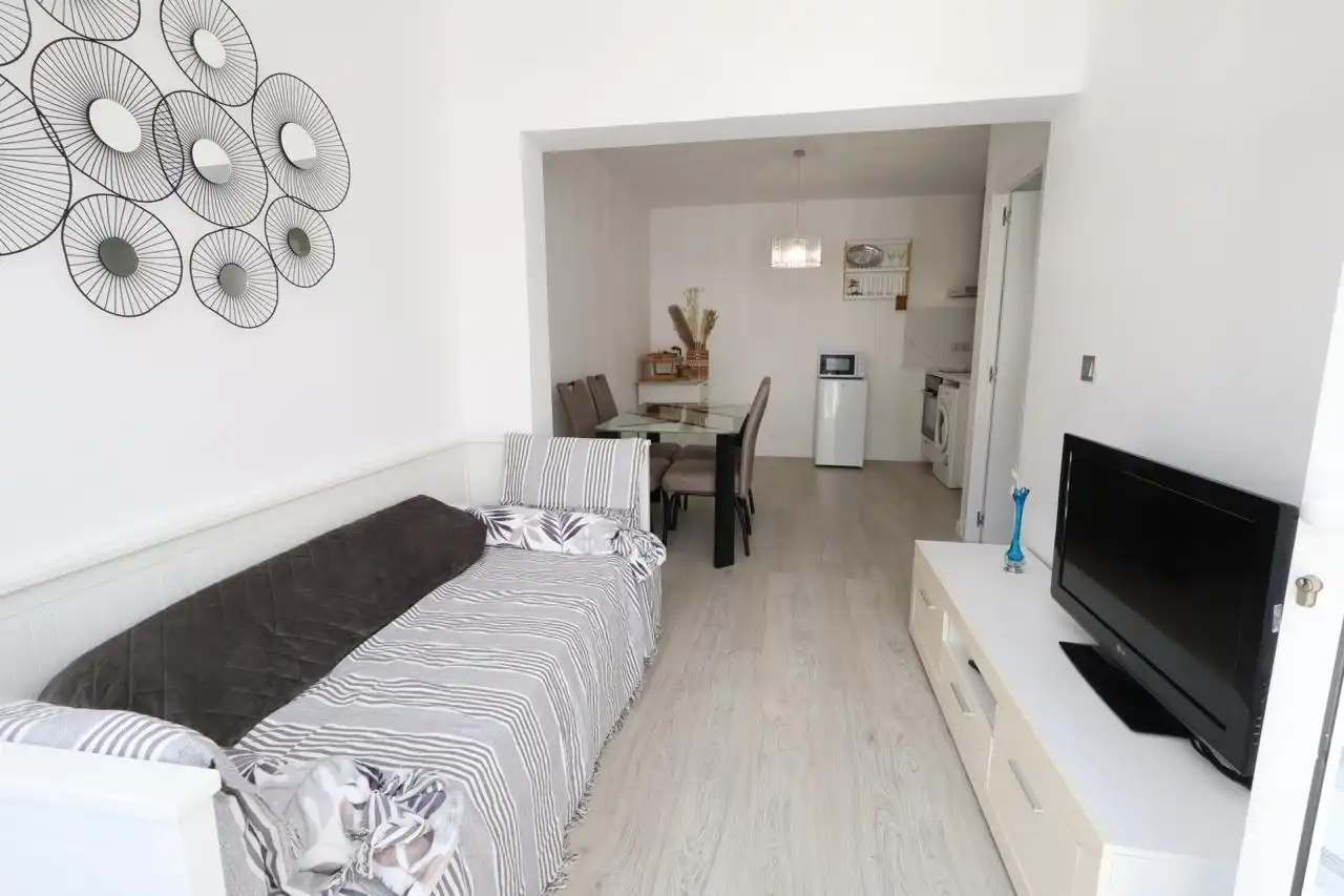 Bungalow con jardín en venta en Los Balcones - Los Altos, imagen 6