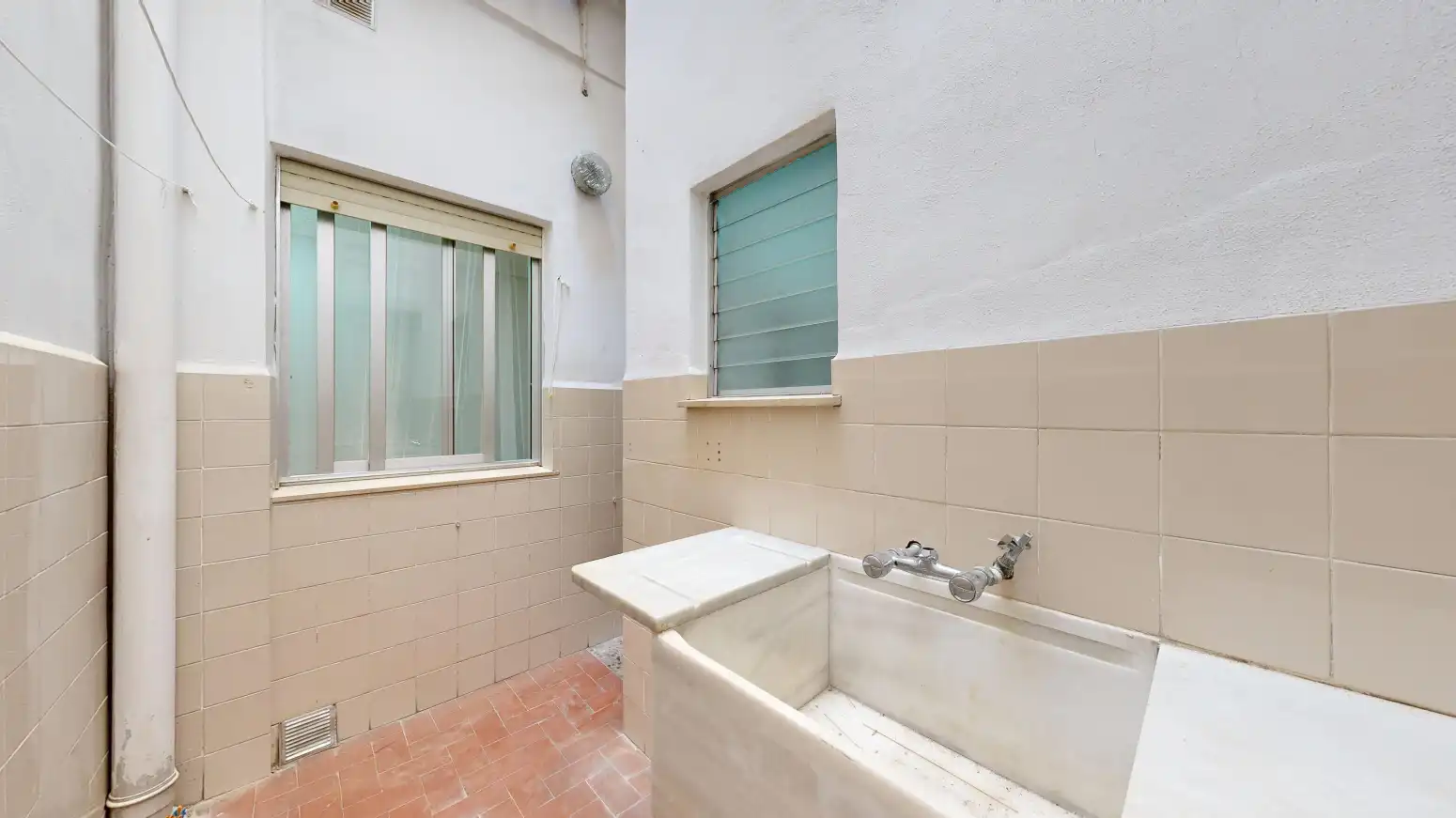 Baño de Piso en venta en Riba-roja de Túria con Terraza