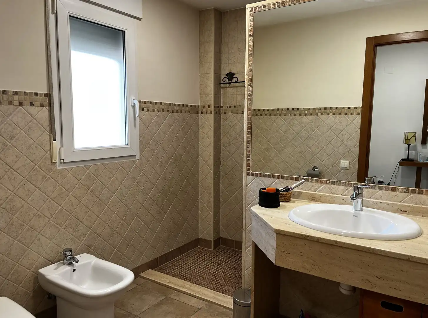 Bany de Casa o xalet en venda en Ontinyent amb Aire condicionat, Calefacció i Jardí privat