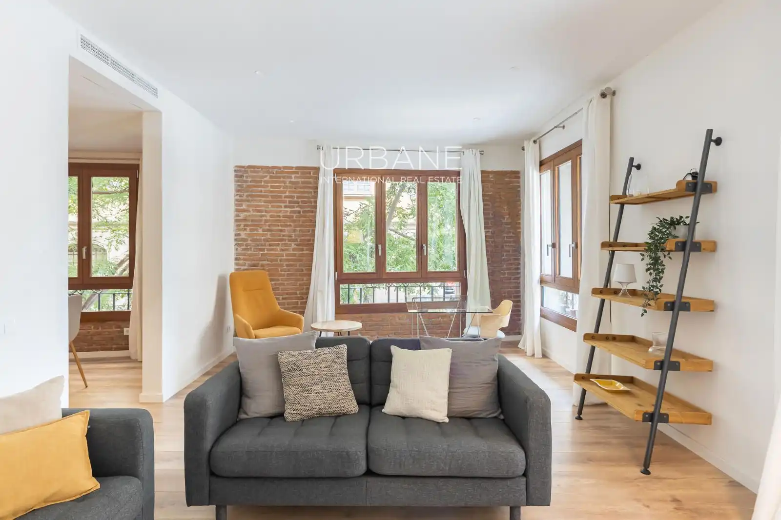 Flat with lift for sale in VIA LAIETANa, imagen 3