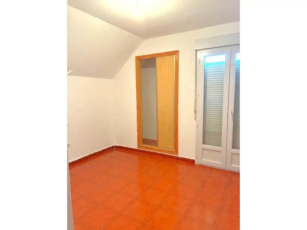 Habitación de Casa o chalet de alquiler en El Espinar con Calefacción, Terraza y Alarma