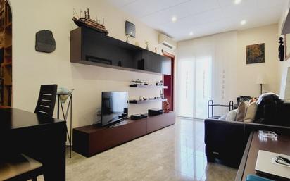 Living room of Flat for sale in  Barcelona Capital  with Air Conditioner, Heating and Terrace