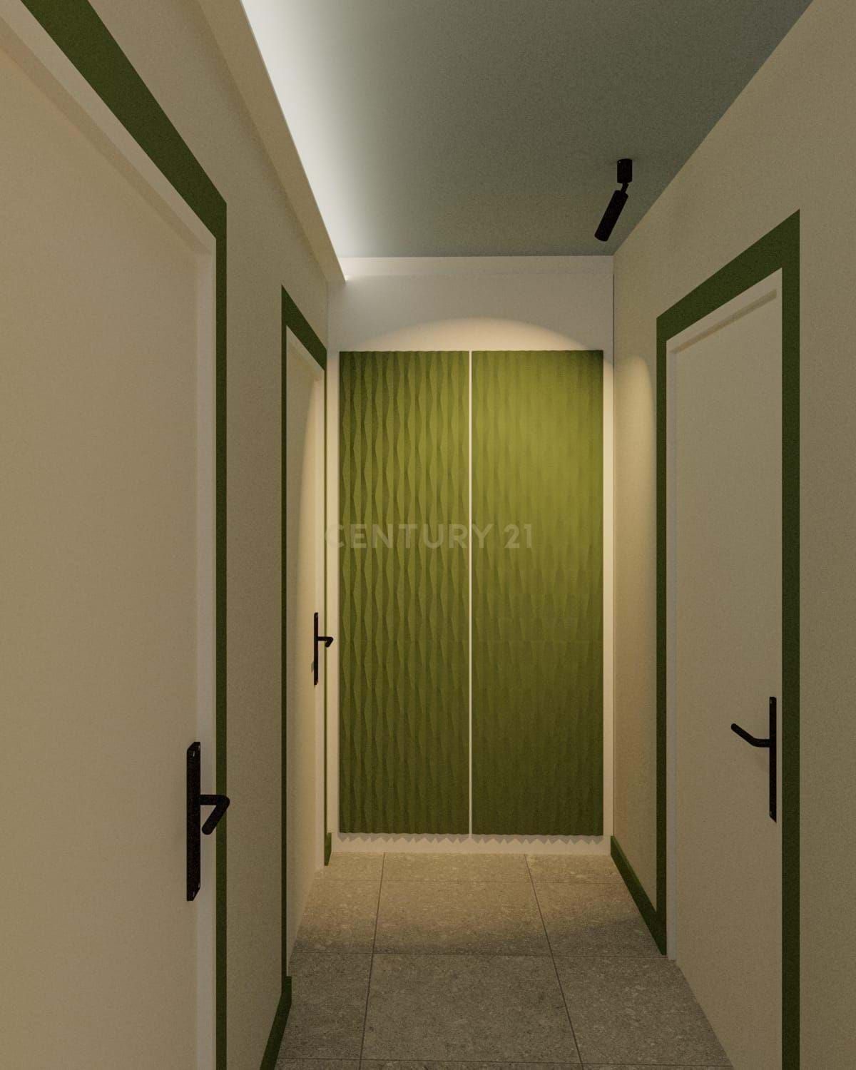 Box room to rent in  Granada Capital