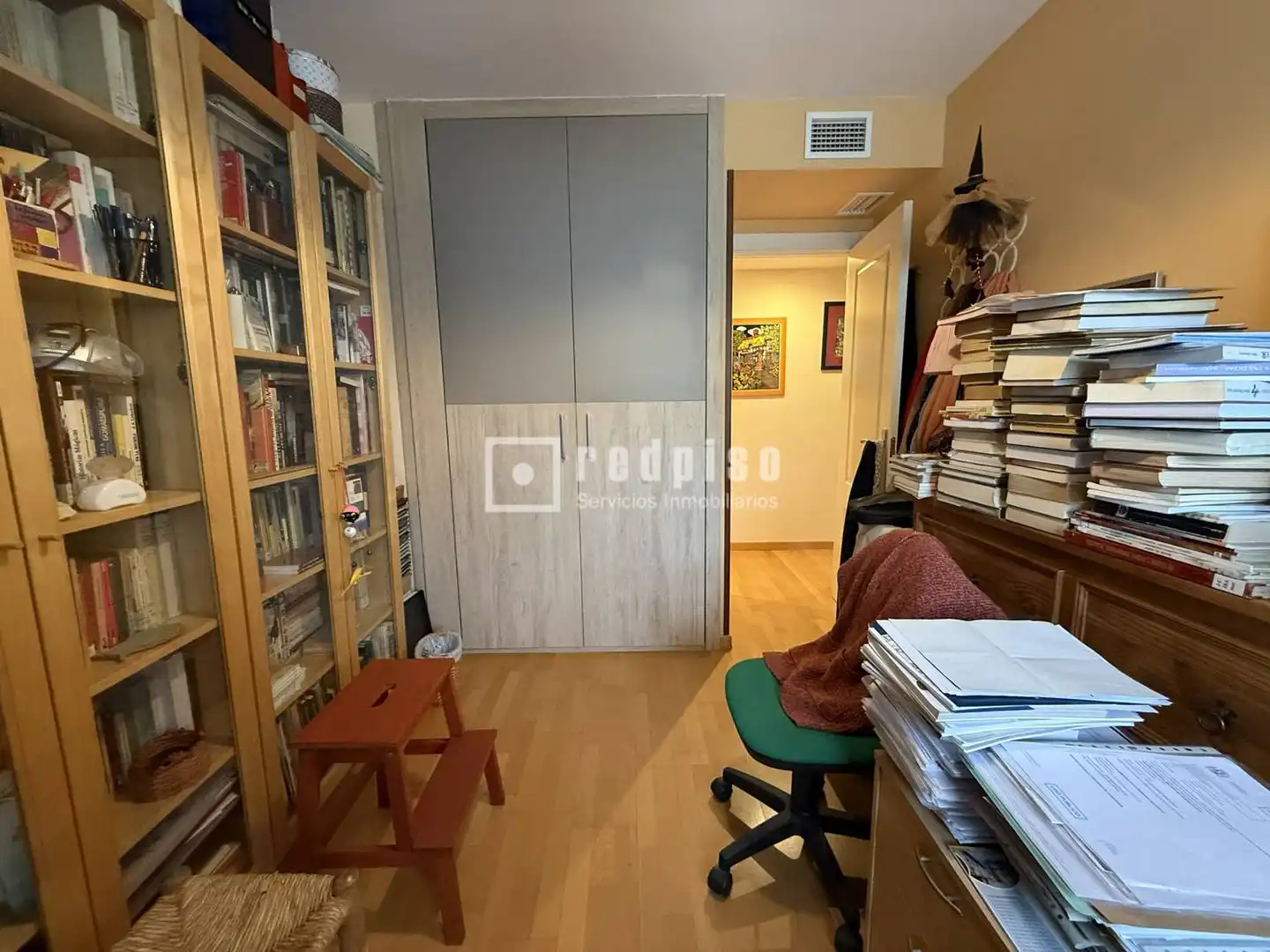 Dormitori de Pis en venda en Madrid amb Calefacció, Jardí privat i Traster